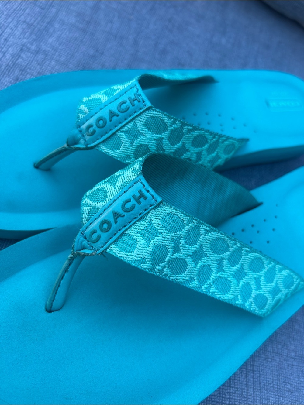 COACH Jessalyn Surf Fiji Signature Monogram Flip Flop Thong Sandals Womens 11B - Picture 3 of 8